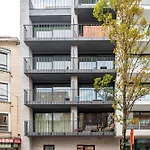 Brand New With Garden And Parking Appartamento