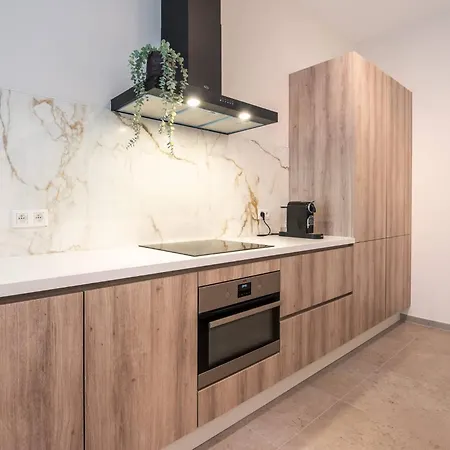 Brand New With Garden And Parking * Ostenda