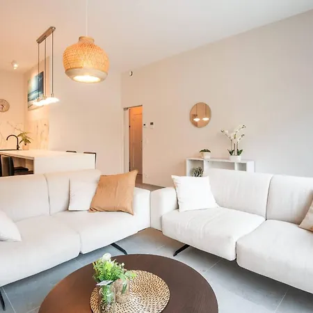 Appartamento Brand New With Garden And Parking *