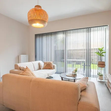 Brand New With Garden And Parking Appartamento