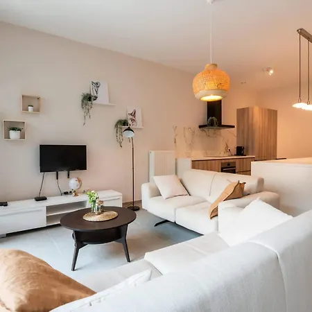 Brand New With Garden And Parking